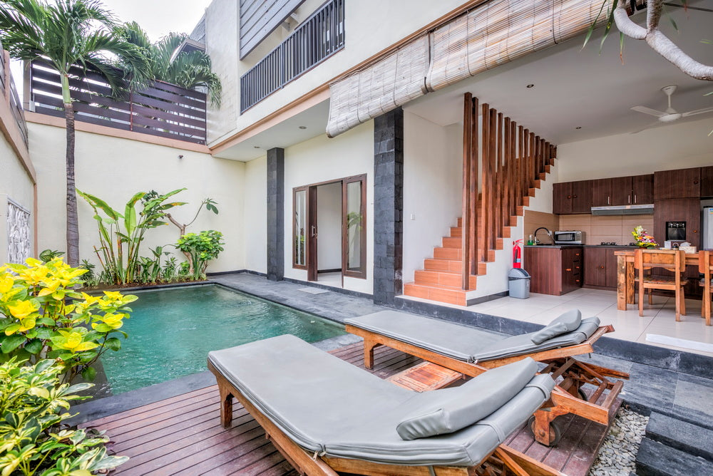 2 Unit Villa 2 Kamar + Pool dekat Keramaian di Seminyak Bali