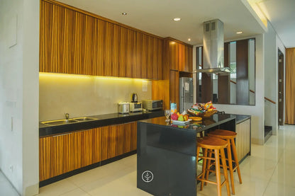 Permai I Villa Dago Pakar Bandung - 3 Bedrooms Villa with a Private Swimming Pool